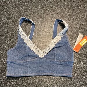 5/$20 NWT Colsie Blue Lace Trim Bralette Size XS